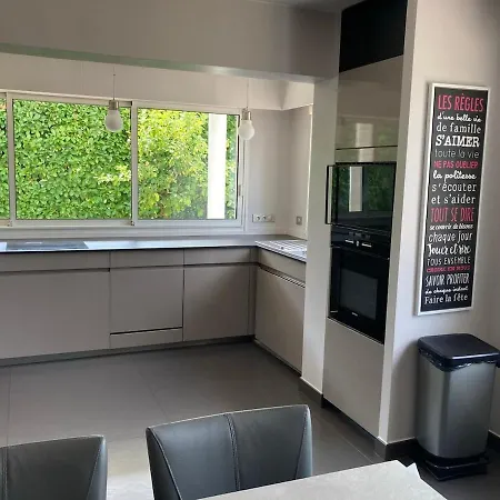 Beautiful Villa, 8p, Comfort, Quiet, Beaches&center Villa